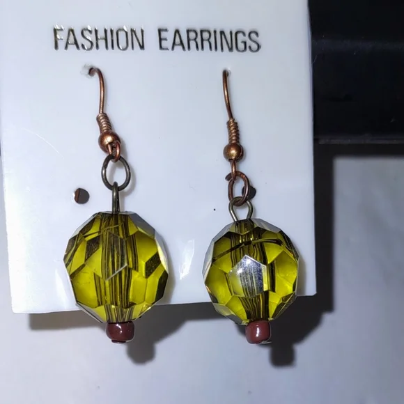 Chartreuse Green Dangle Bead Earrings - Picture 5 of 6